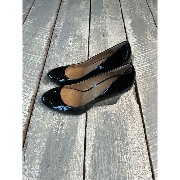 Banana Republic Wedge Shoes | Size 7.5 | Pre-Owned - Picture 3 of 5